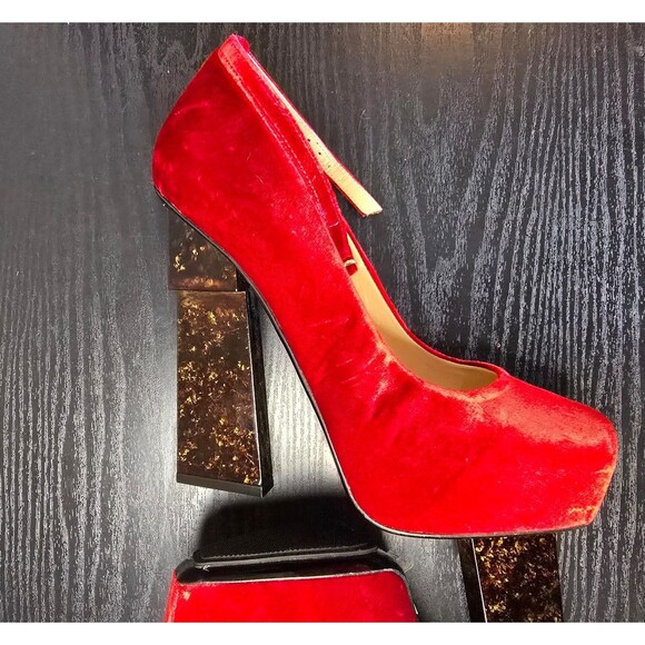 Aperlai red Cosplay / Christmas heels made in Italy NWOT women's size 38 - Picture 11 of 12